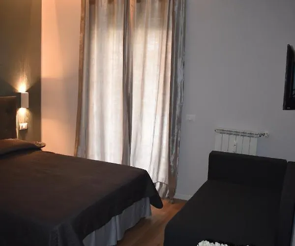 בית הארחה Gallery House 59