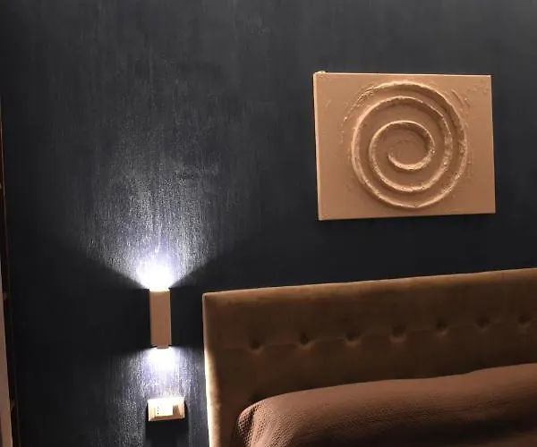 בית הארחה Gallery House 59 4*